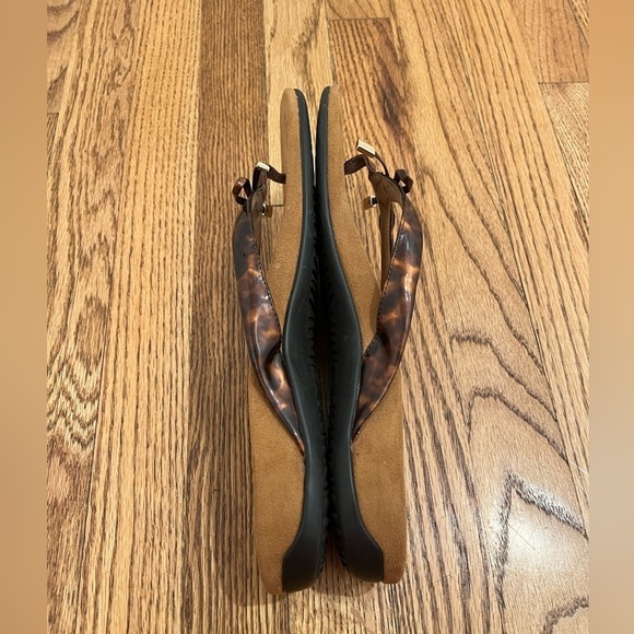 Vionic Bella ll Tortoise Orthoheel Arch Support Comfort Slip on Sandals - Picture 6 of 6